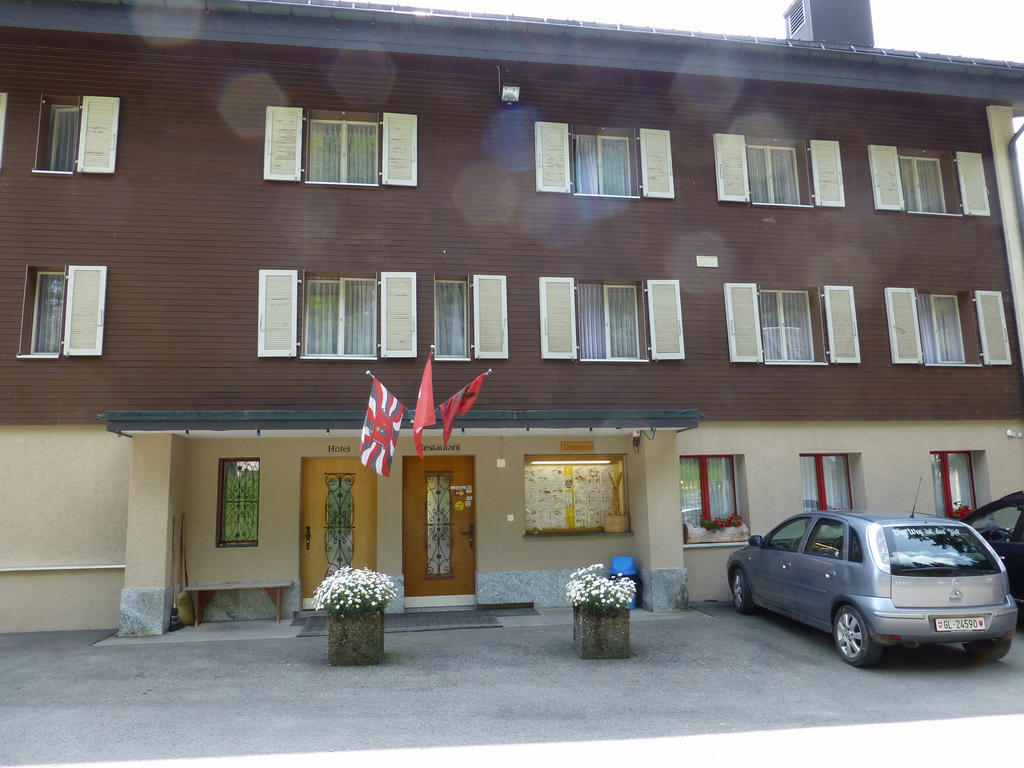 Berghotel Obersee Näfels Exterior foto