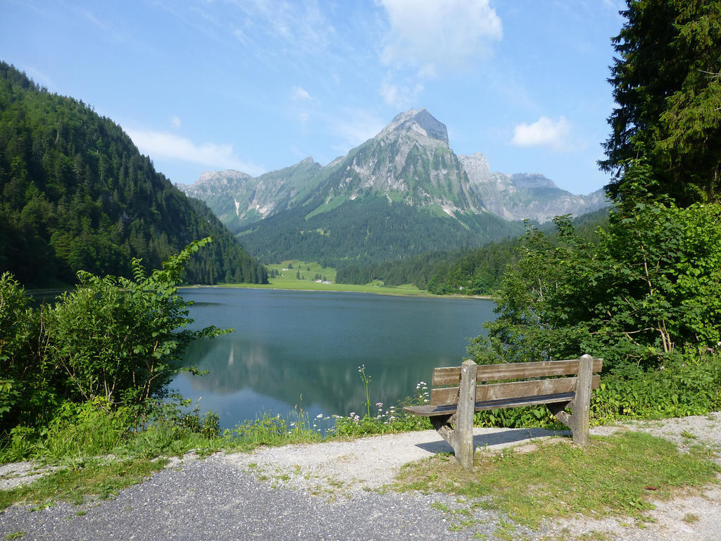 Berghotel Obersee Näfels Exterior foto